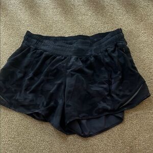 camo hottie hot shorts